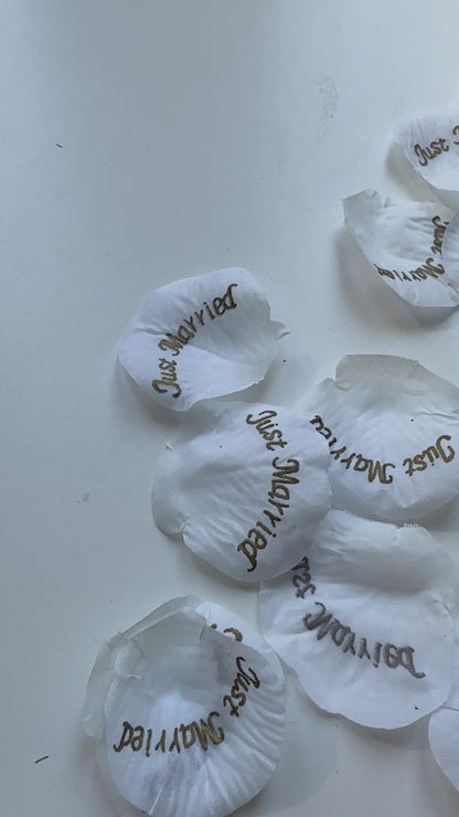'Just Married' Artificial Petals White - Pack of 75